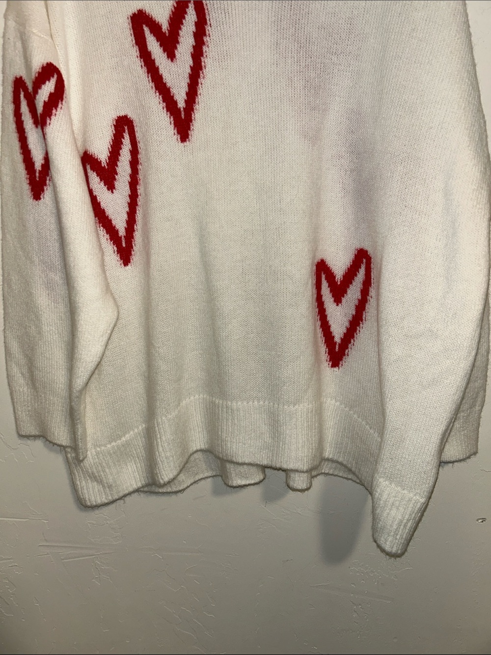 Chelsea & Theodore Long Sleeve Crew Neck Sweater With Hearts. - Picture 6 of 14